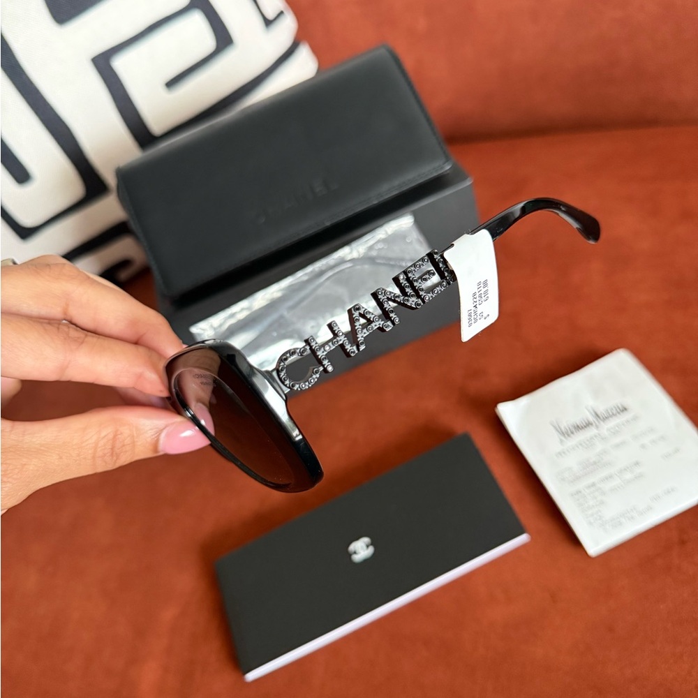 CHANEL Glossy Black Sunglasses